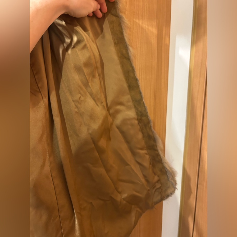 Authentic fur coat - Picture 6 of 12
